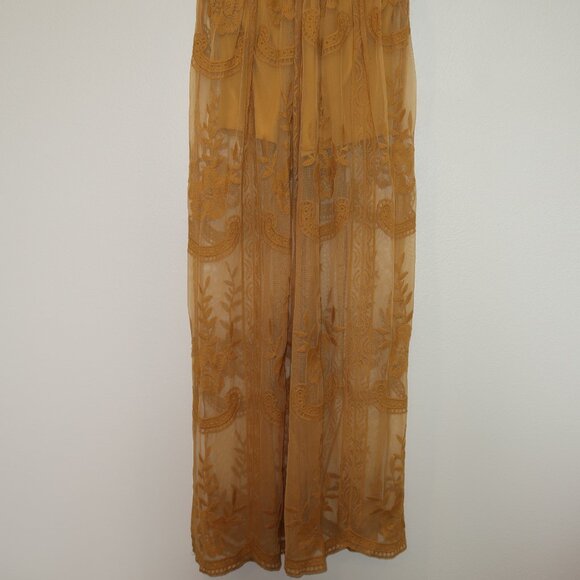 Wild Honey Lace Maxi Dress - Picture 4 of 9